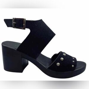 NWOB - Topshop Faux Suede Platform Sandals - Size 37